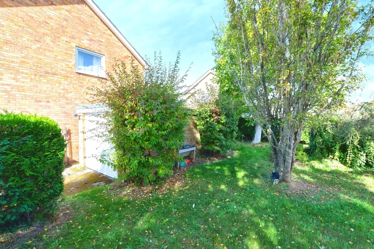 Downlands Close, Downton, SP5, photo 7