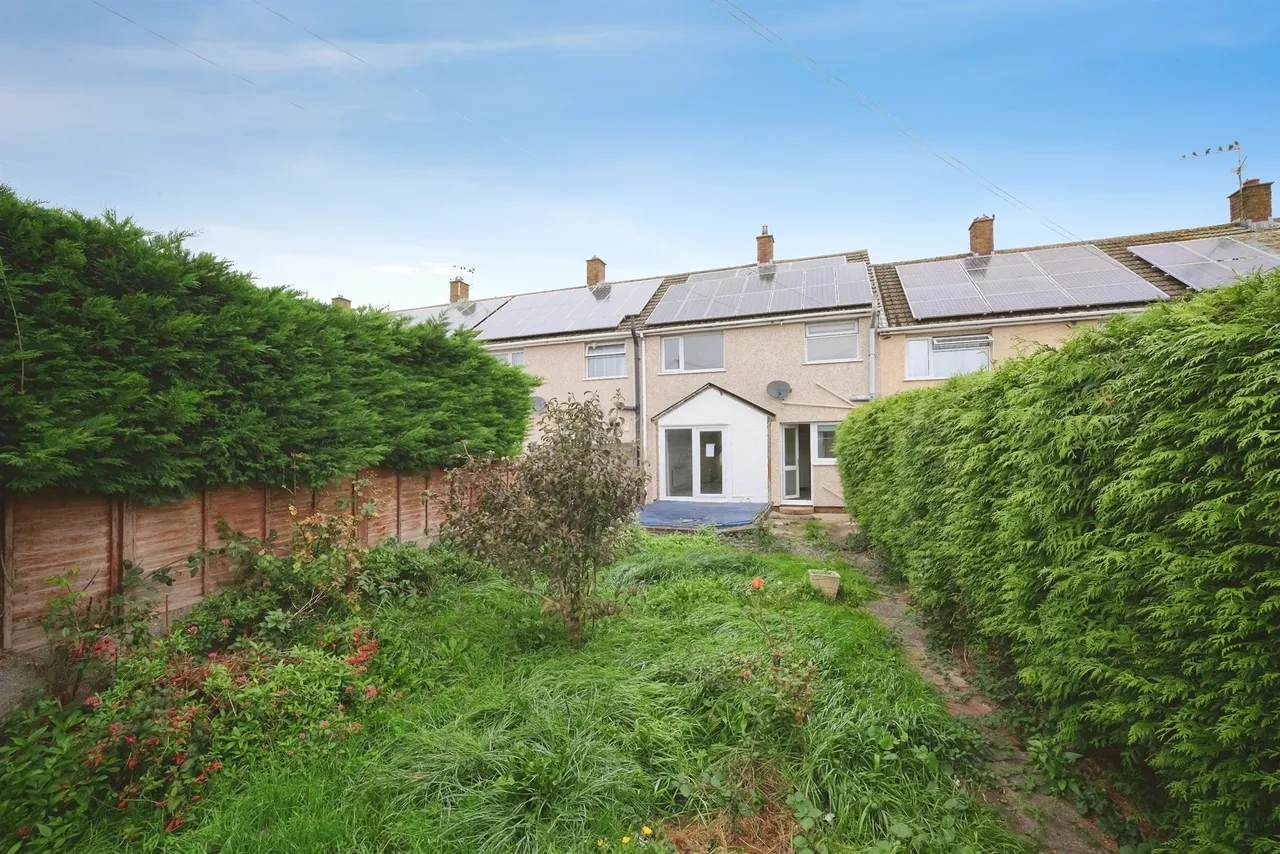 Aust Crescent, Chepstow, NP16, photo 11