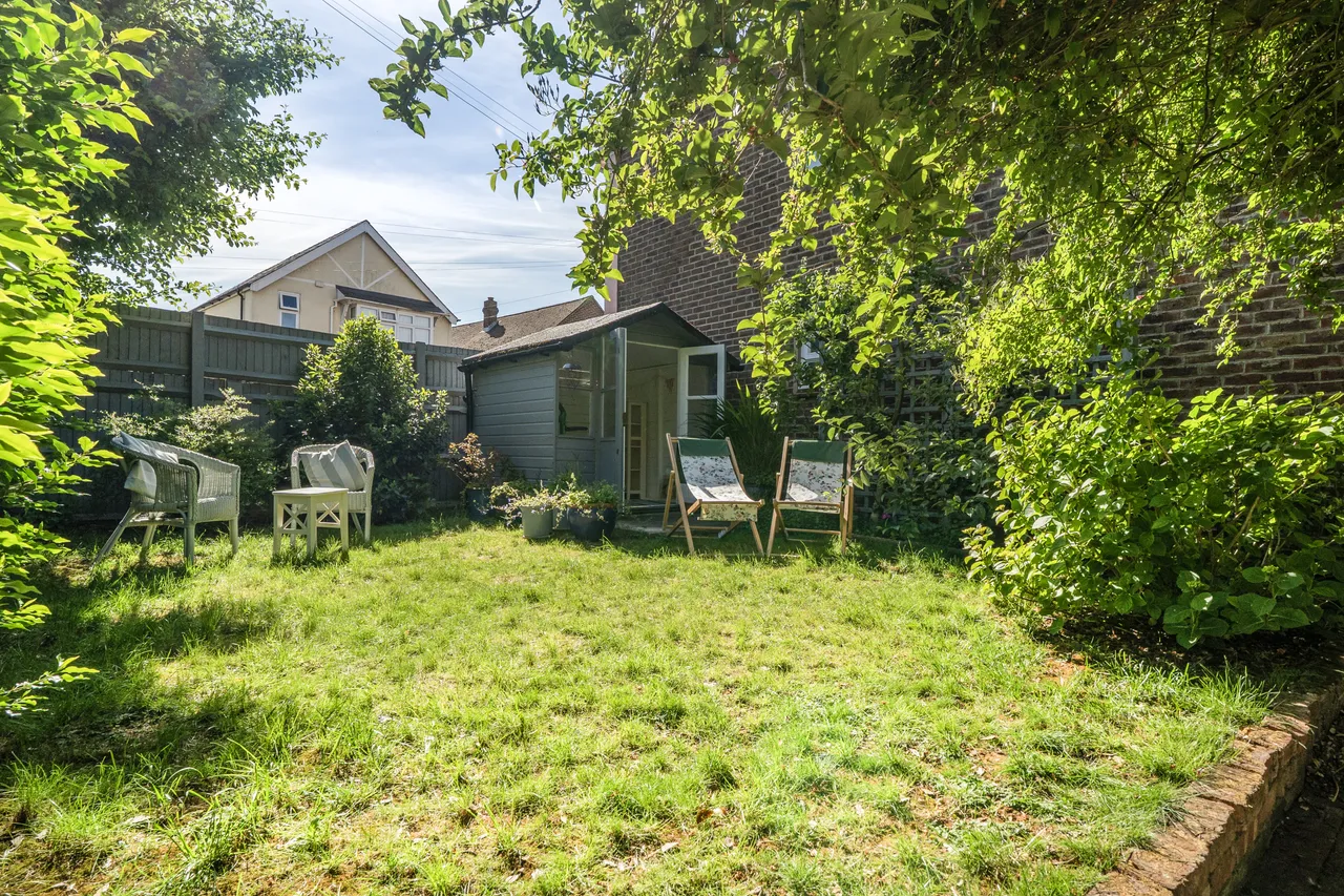 St. Pauls Road, Chichester, PO19, photo 8