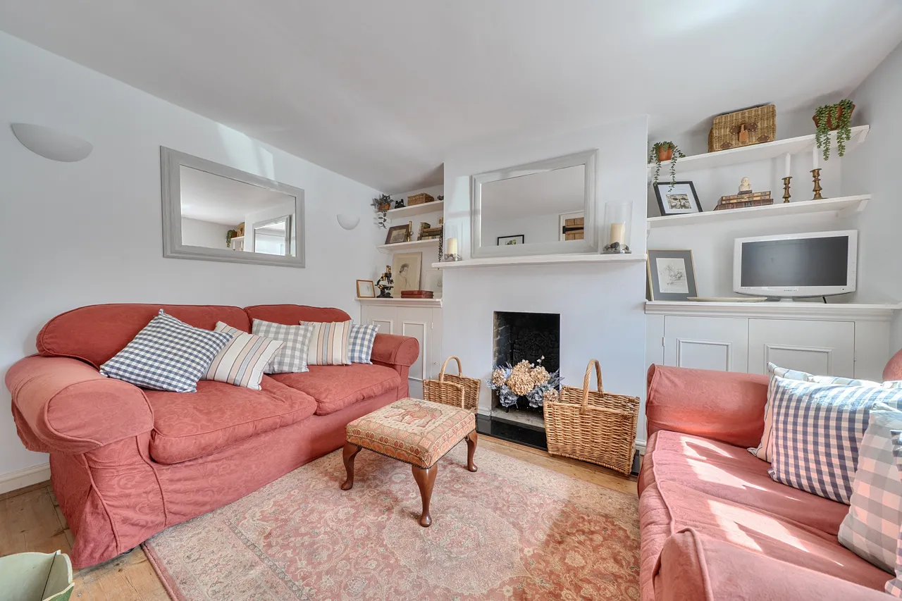 St. Pauls Road, Chichester, PO19, photo 3