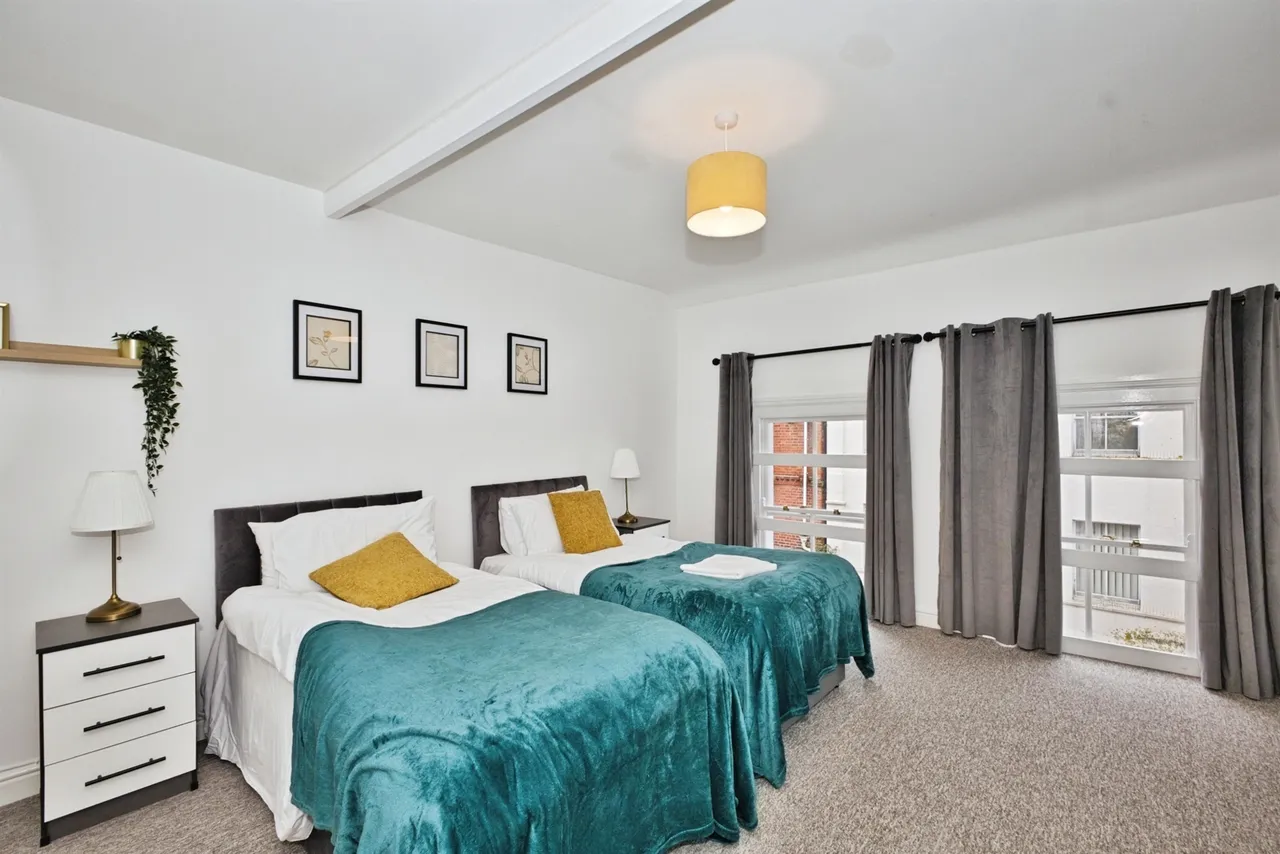 Middle Street, Yeovil, BA20, photo 7