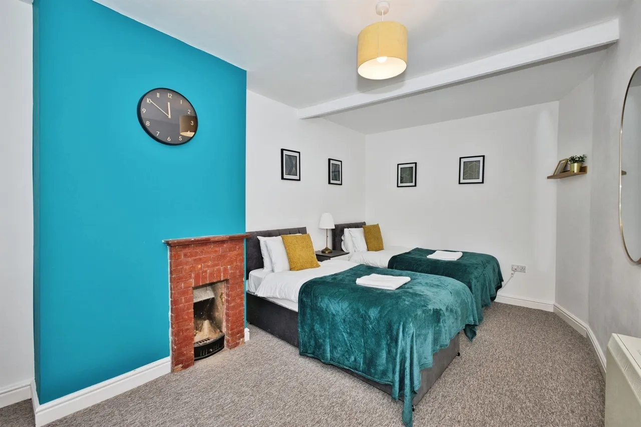 Middle Street, Yeovil, BA20, photo 10