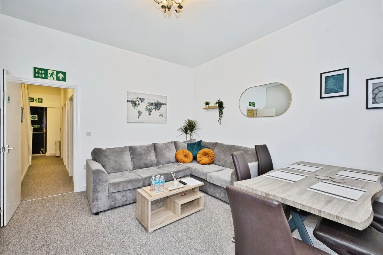Middle Street, Yeovil, BA20, photo 5