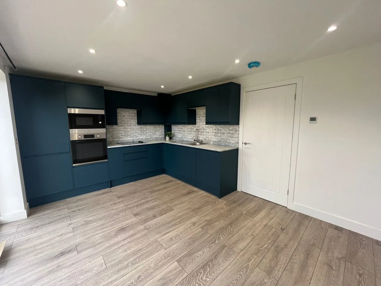 Lakeside Court, Worksop, S80, photo 4