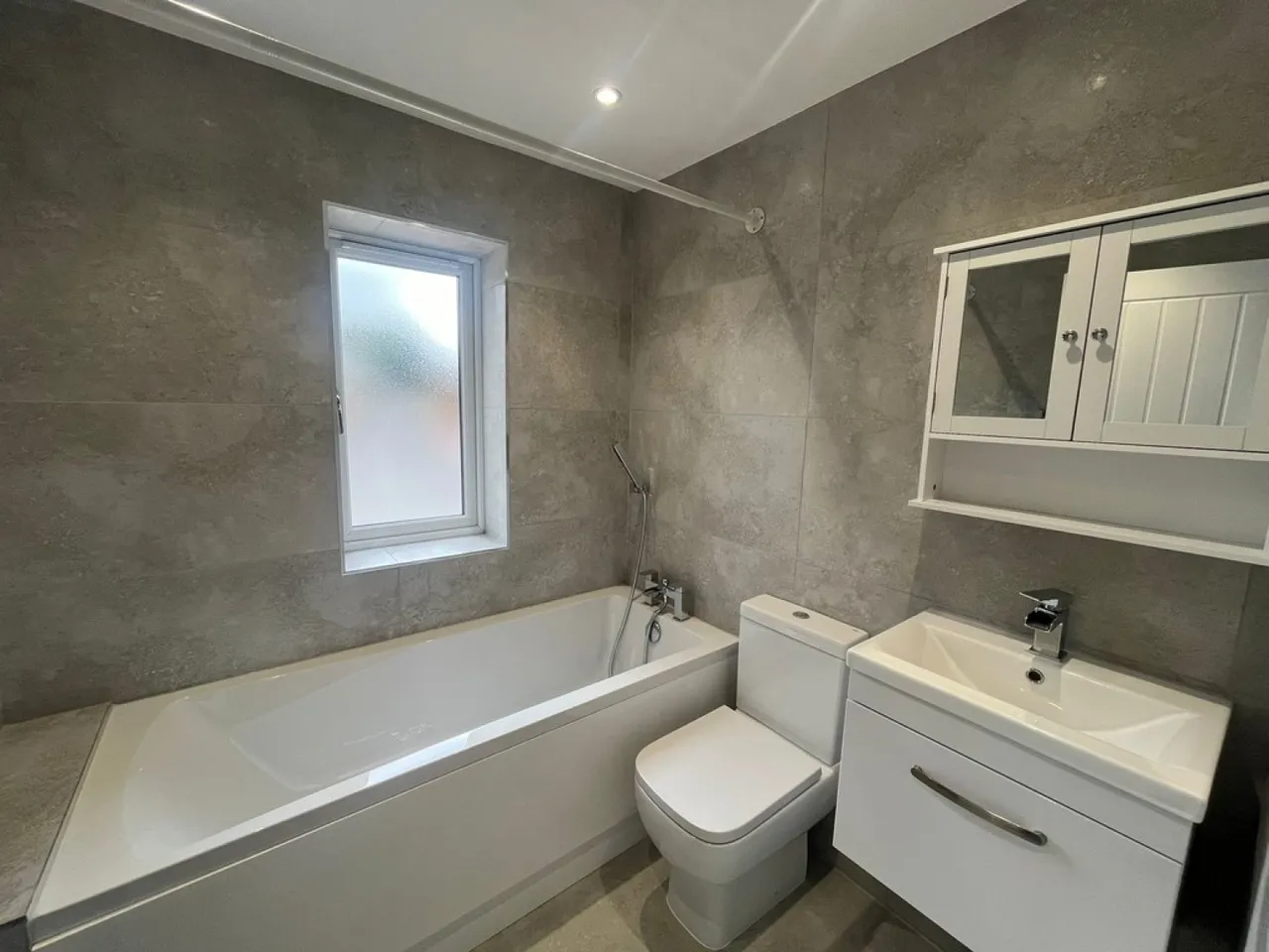 Lakeside Court, Worksop, S80, photo 18