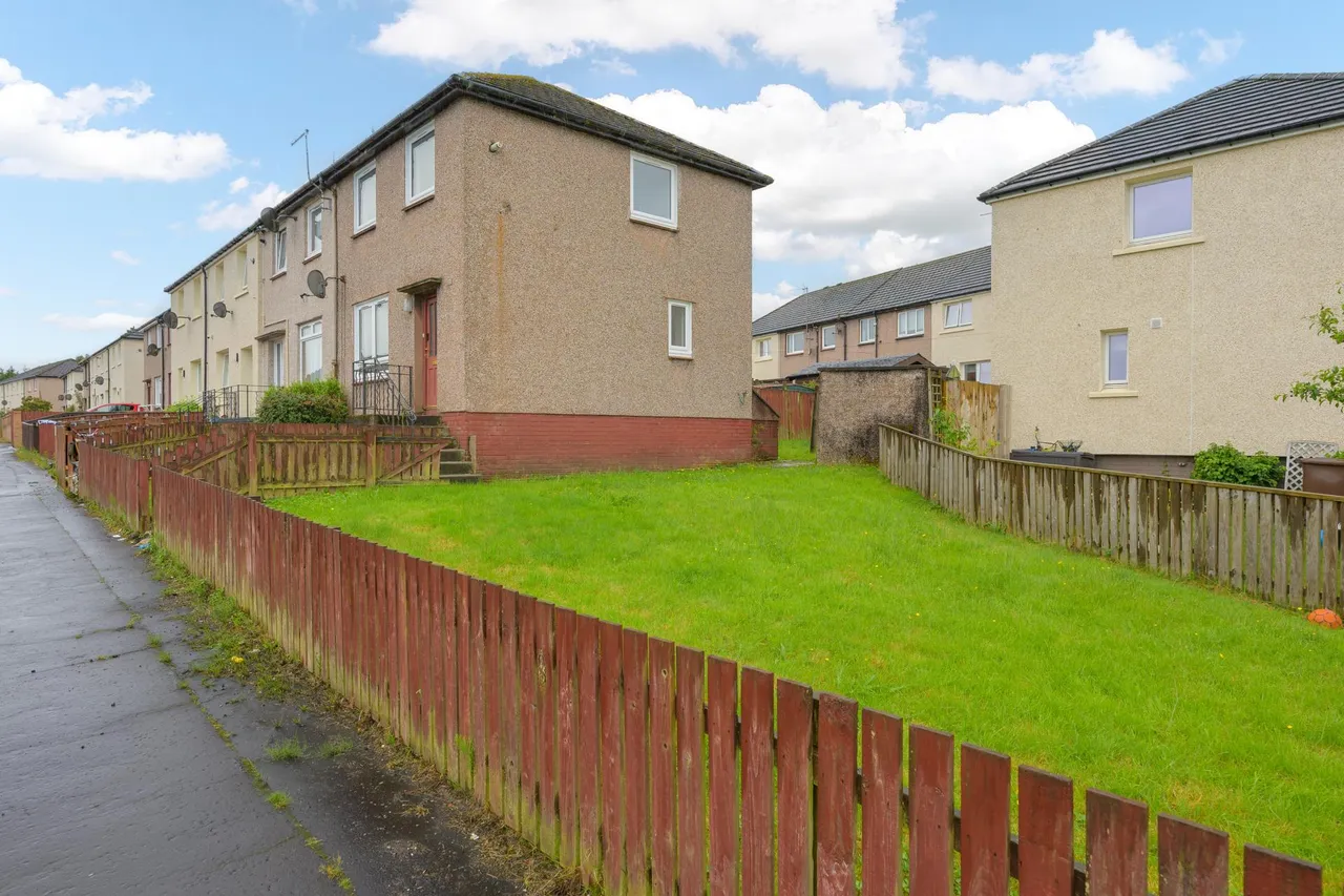 Loanhead Avenue, Dennyloanhead, FK4, photo 3