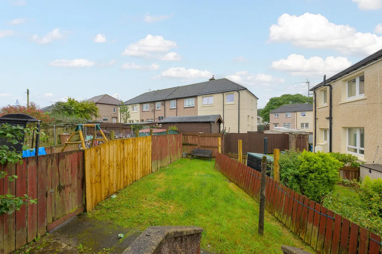 Loanhead Avenue, Dennyloanhead, FK4, photo 22
