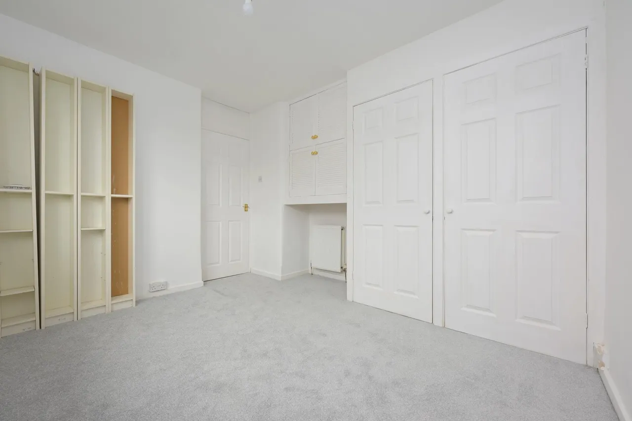 Loanhead Avenue, Dennyloanhead, FK4, photo 16