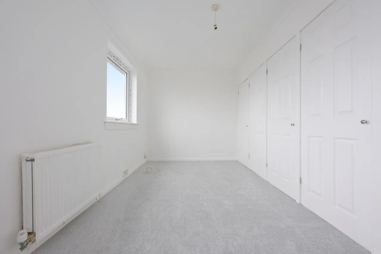 Loanhead Avenue, Dennyloanhead, FK4, photo 18
