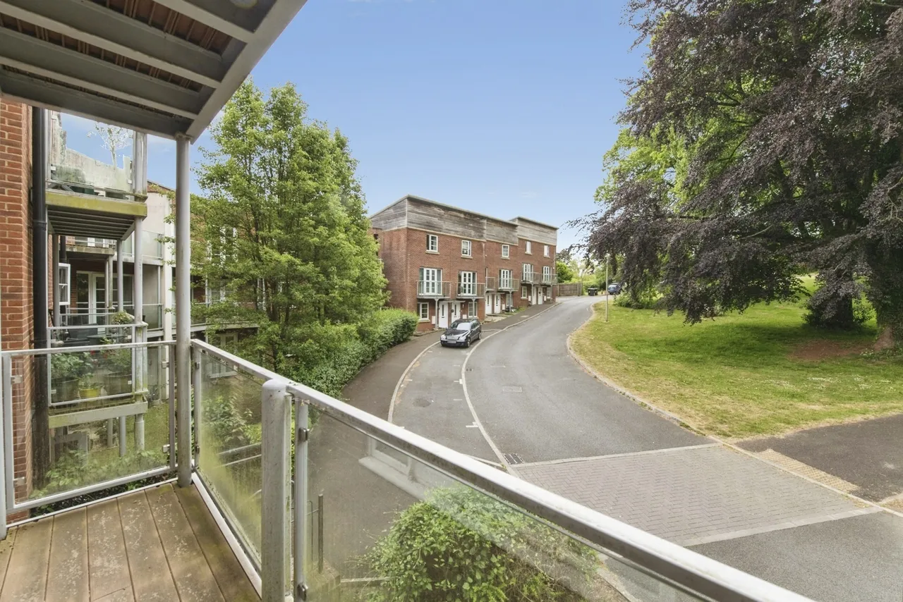 Langdon House, Furze Court, EX4, photo 8