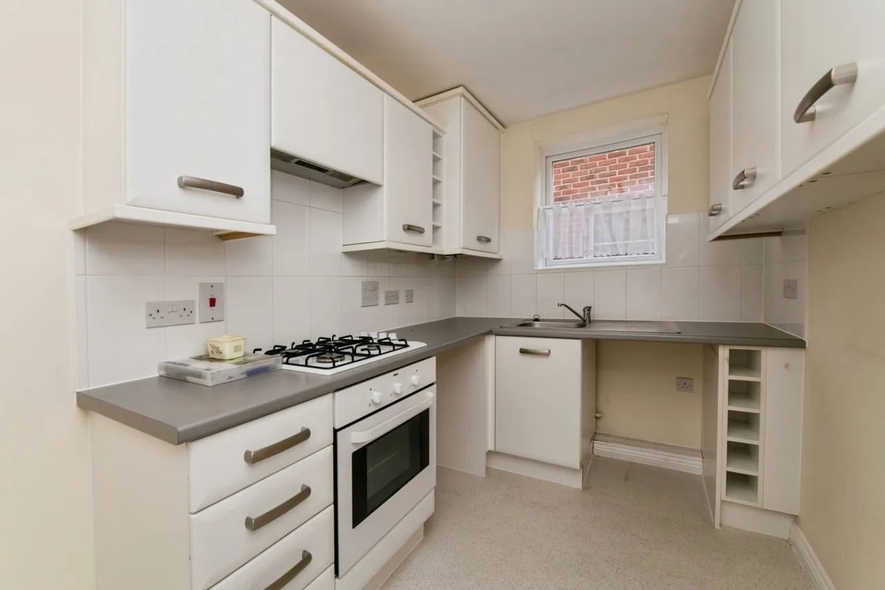 Langdon House, Furze Court, EX4, photo 6