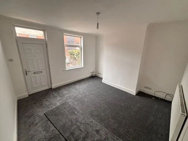 Myrtle Road, Wombwell, photo 4