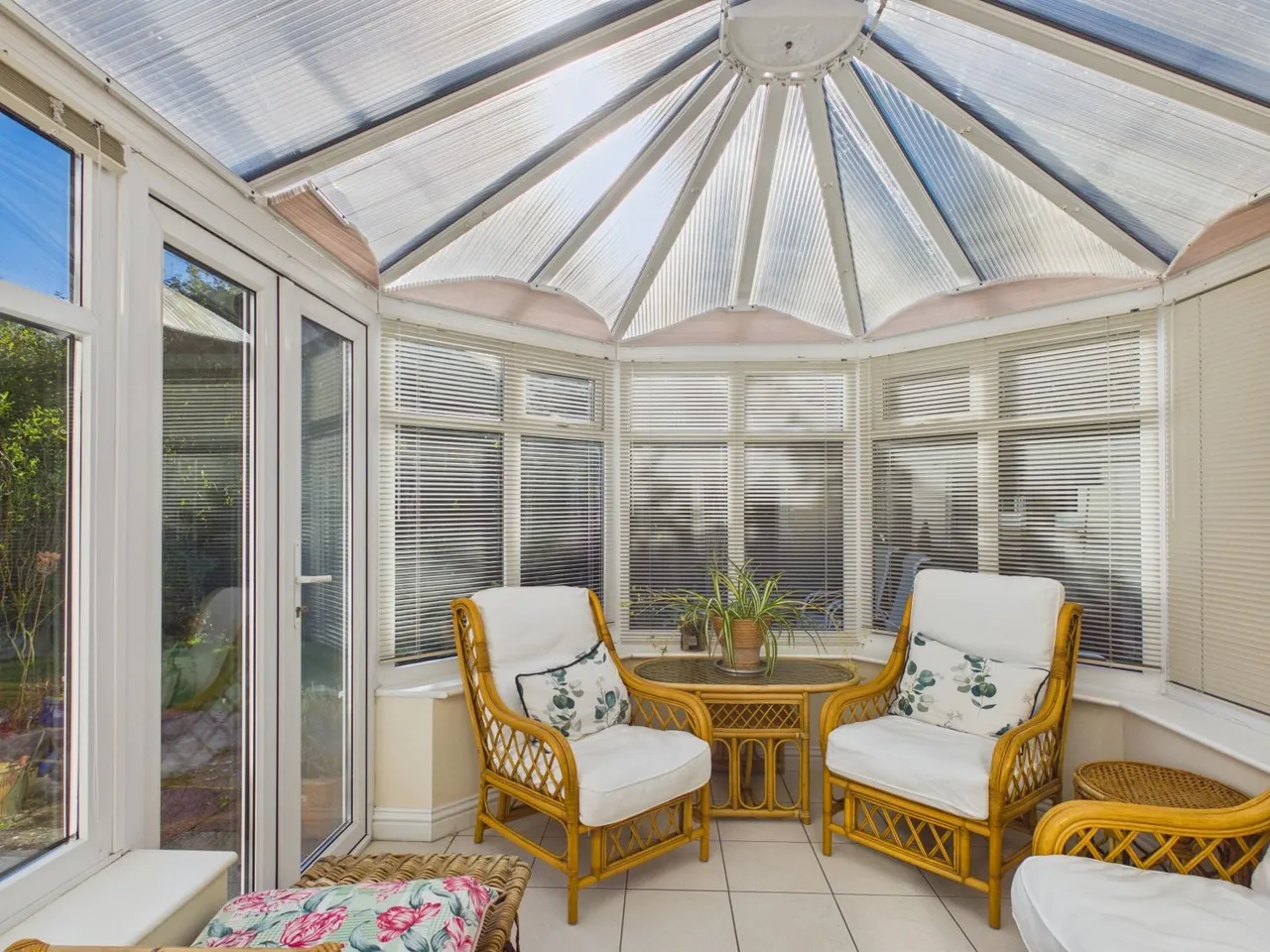 Larks Meadow, Stalbridge, DT10, photo 6