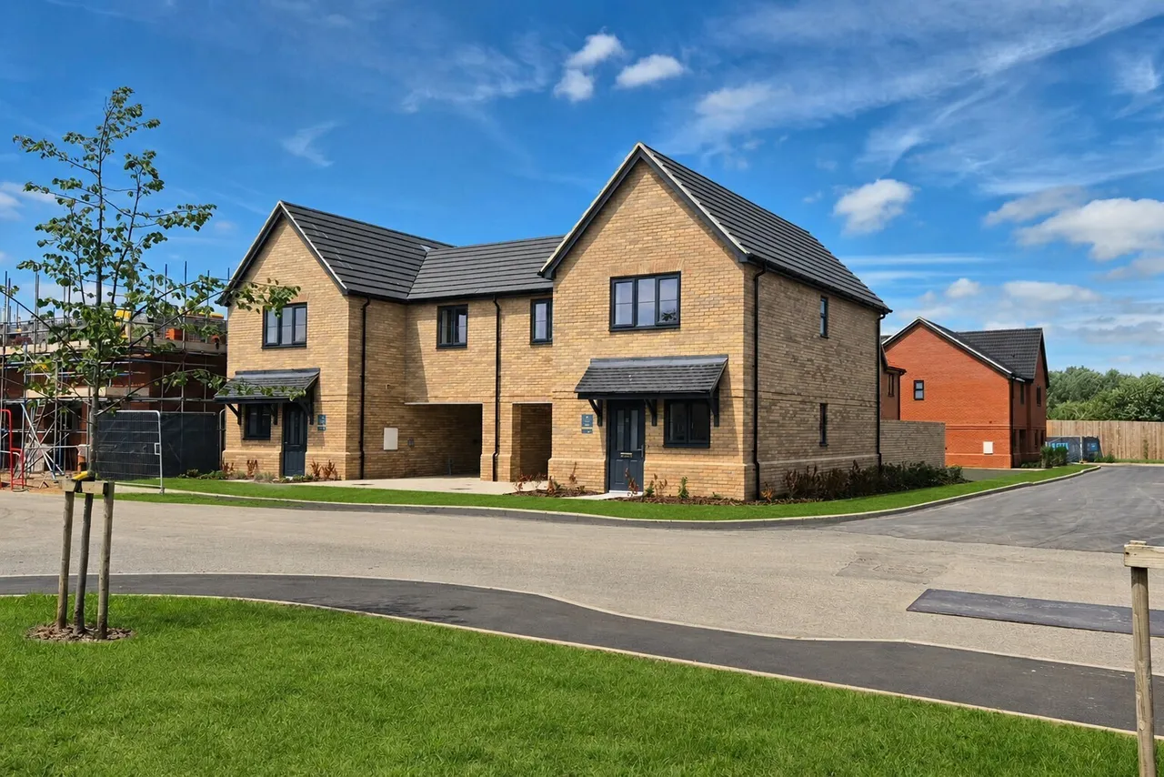 3 bed house for sale — Norwich Road, Attleborough