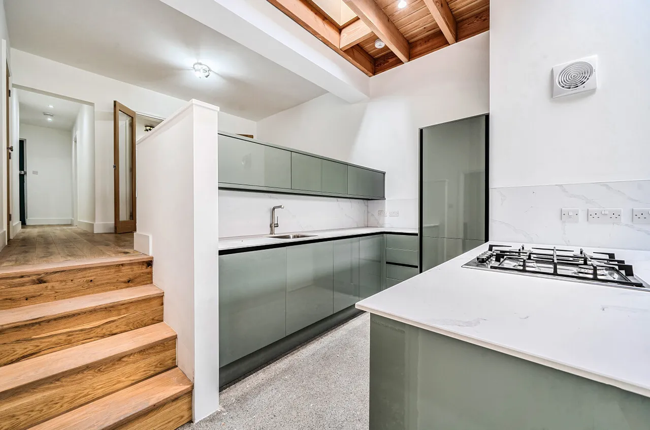 Swan Lane, Winchester, SO23, photo 4
