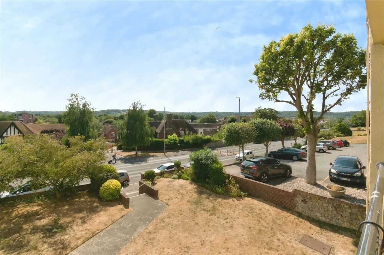 Upperton Road, Eastbourne, BN21, photo 14