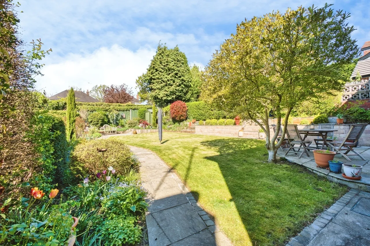 Hillcrest Road, Bramhall, Stockport, Greater Manchester, SK7, photo 6