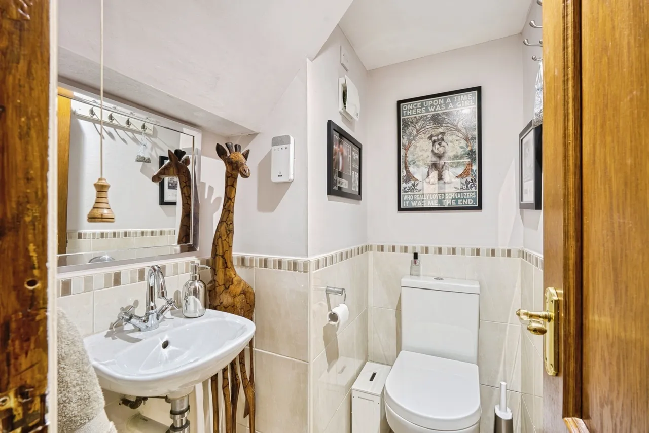 Hillcrest Road, Bramhall, Stockport, Greater Manchester, SK7, photo 13