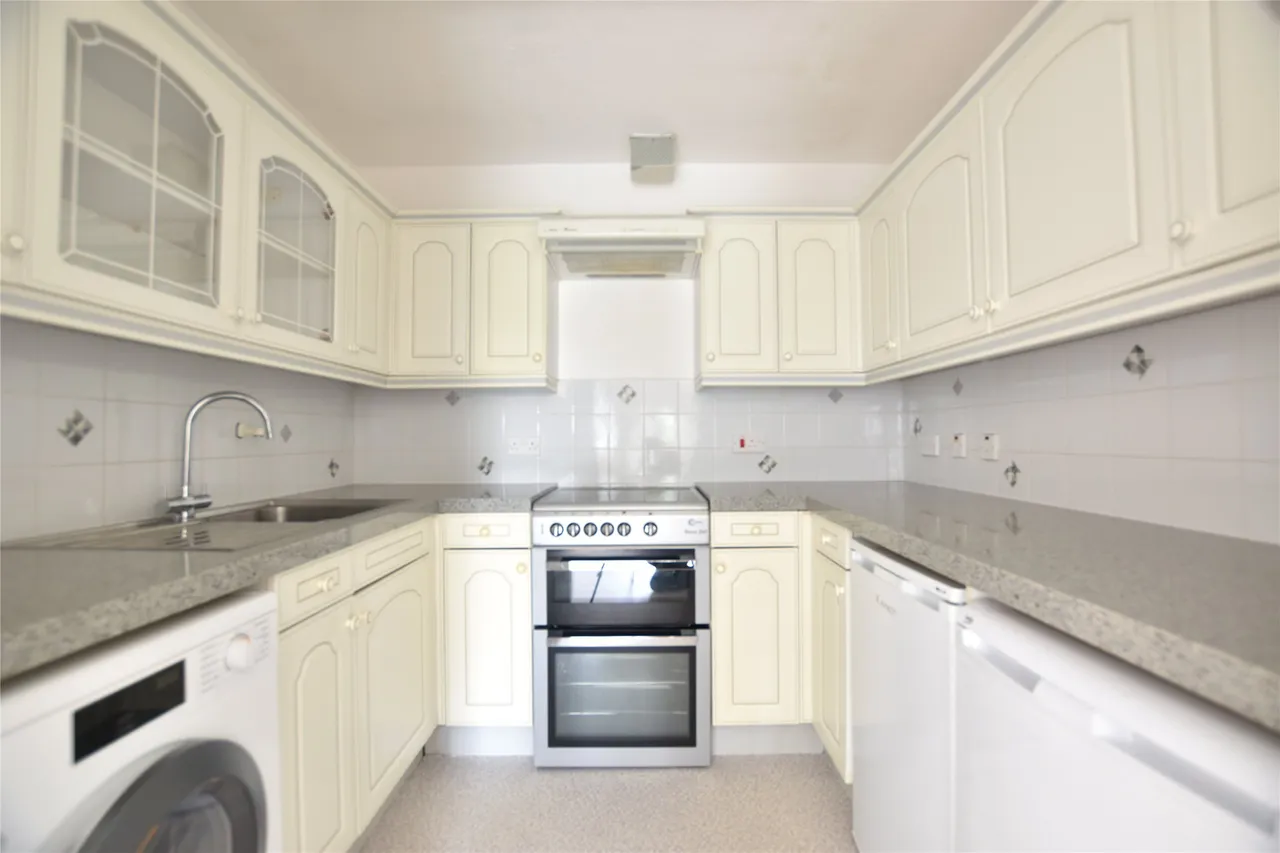 School Lane, Kent, Seal, TN15 0BE, photo 8