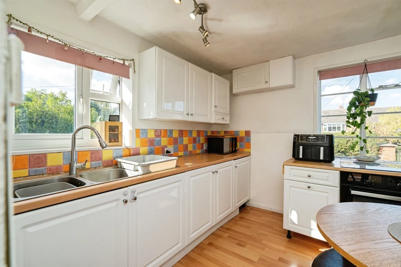 Station Road, Pulham St. Mary, IP21, photo 5