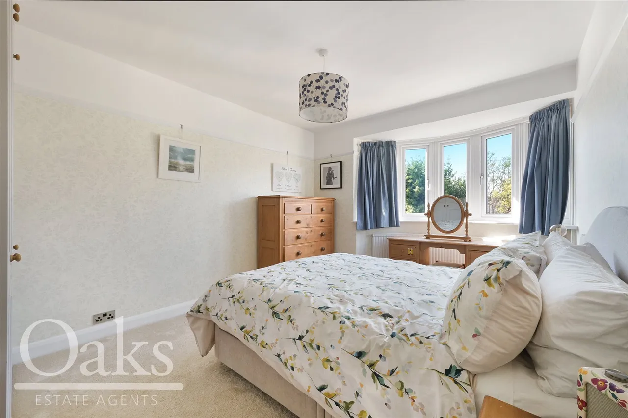 Rowan Crescent, Streatham Vale, SW16, photo 6