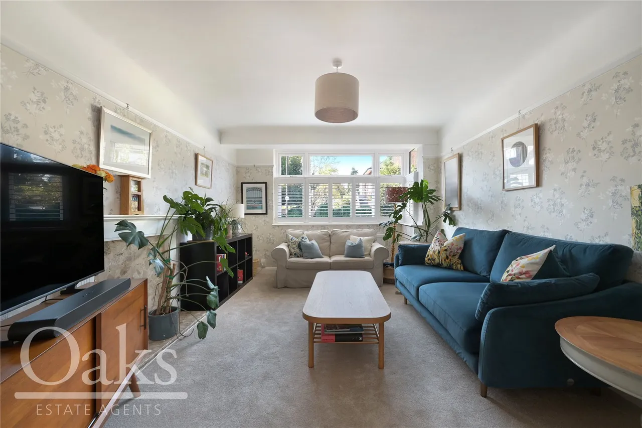 Rowan Crescent, Streatham Vale, SW16, photo 2