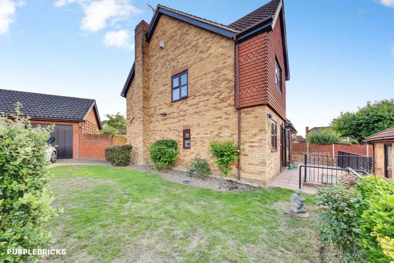 Beaton Close, Greenhithe, DA9, photo 5