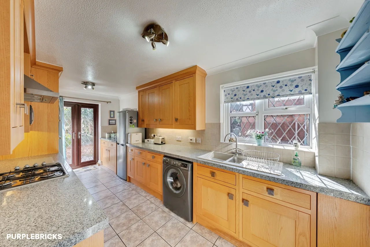 Beaton Close, Greenhithe, DA9, photo 4