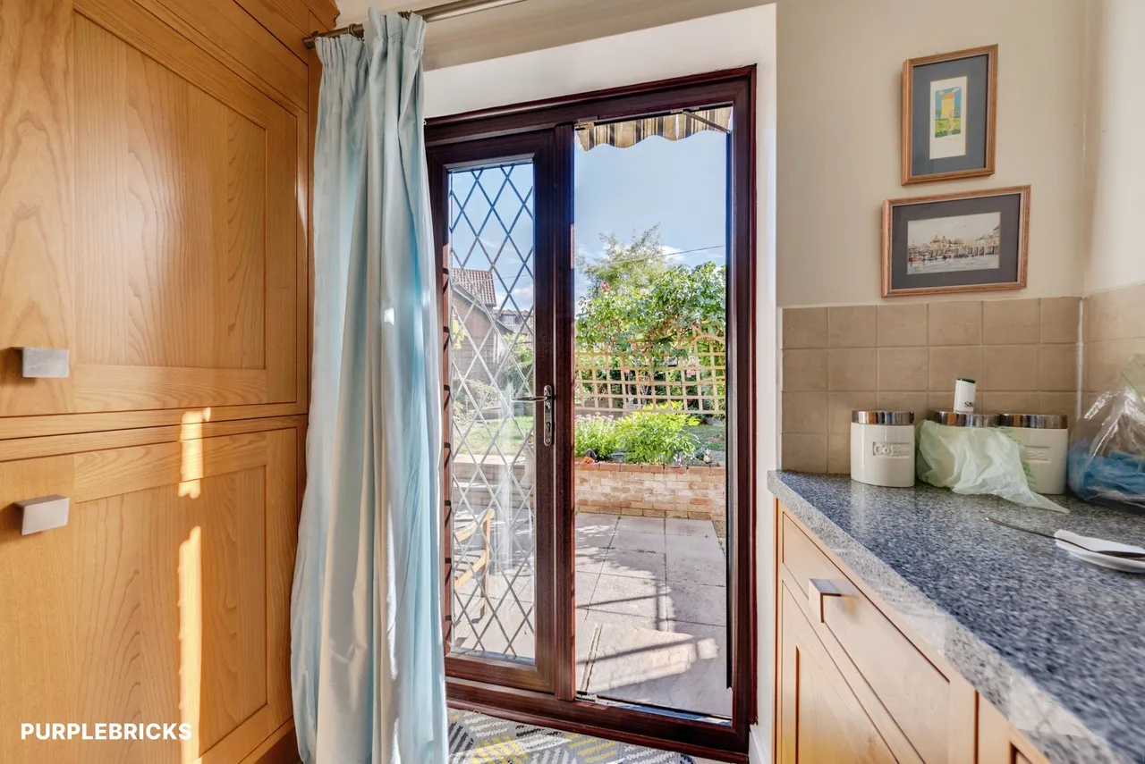 Beaton Close, Greenhithe, DA9, photo 12