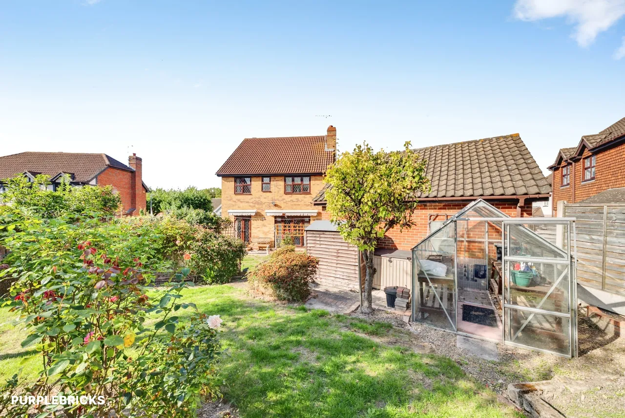 Beaton Close, Greenhithe, DA9, photo 38