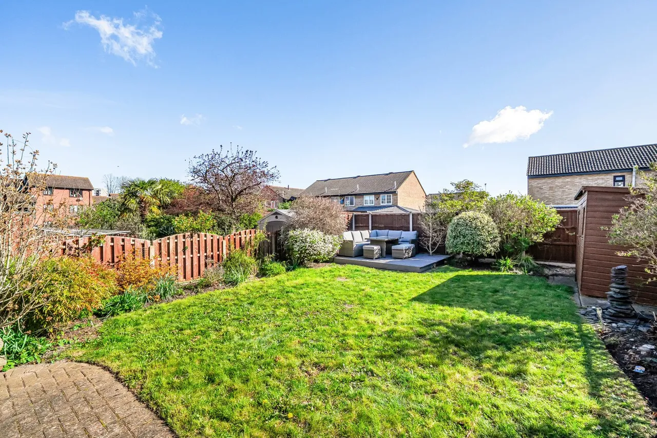 Halifield Drive, DA17, photo 16