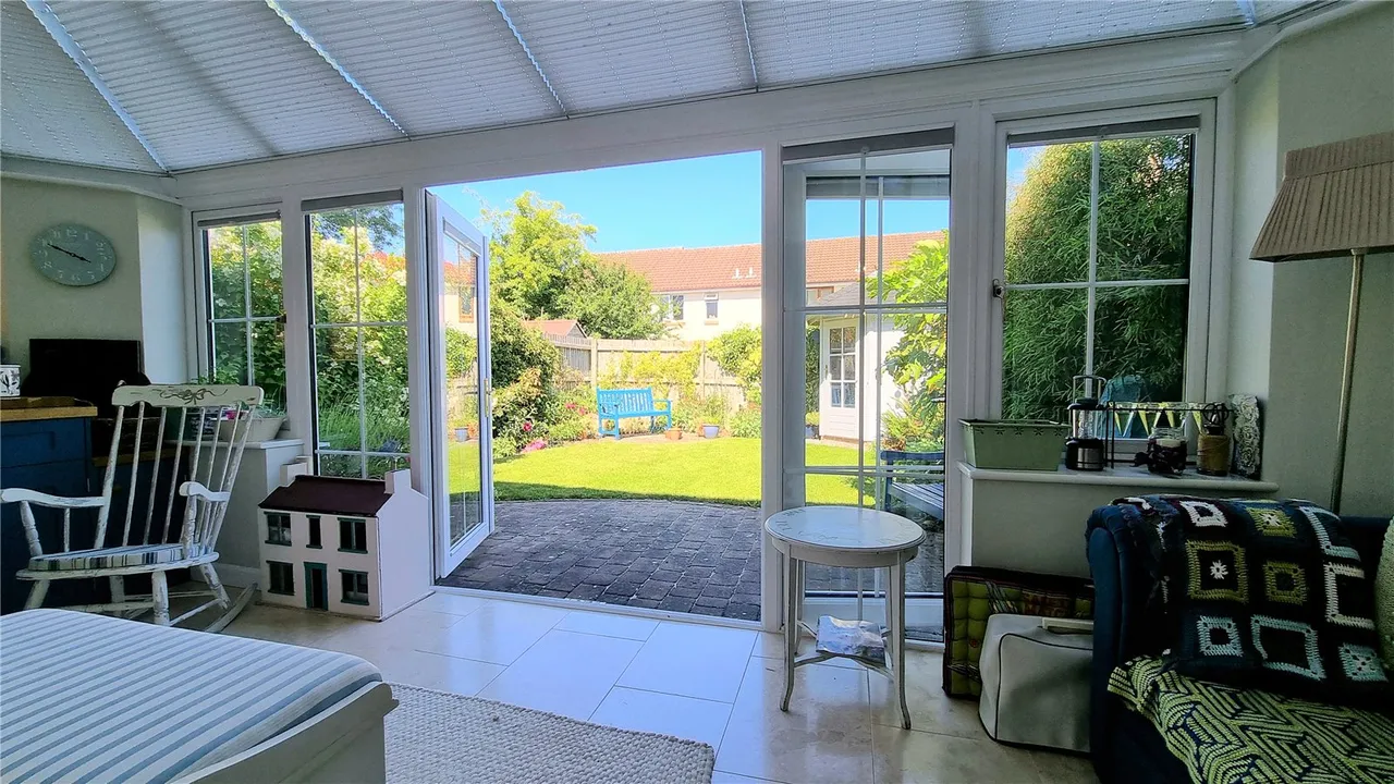Bryony Gardens, Gillingham, SP8 4TR, photo 6