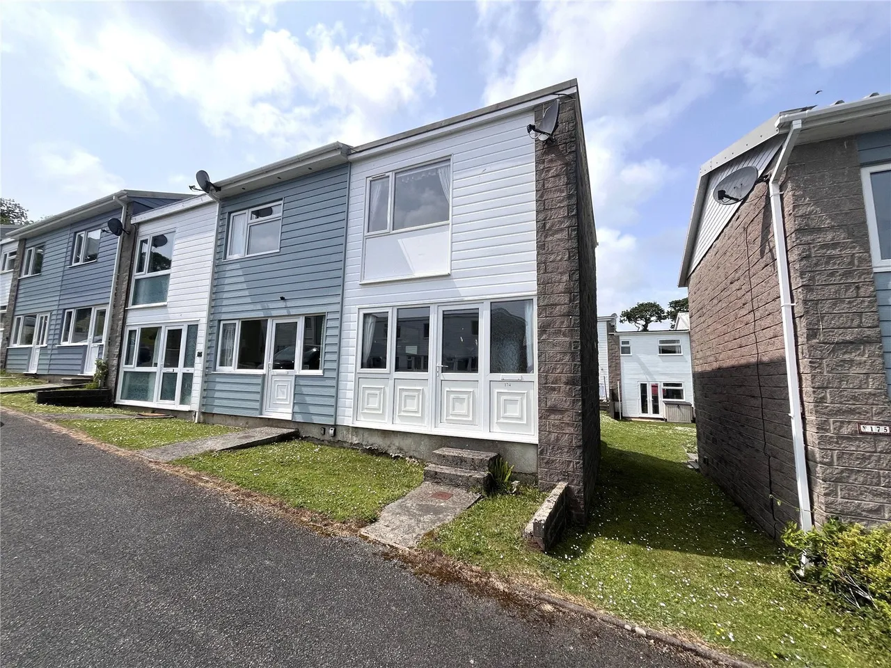 2 bed house for sale, Trewent Park, Freshwater East, SA71