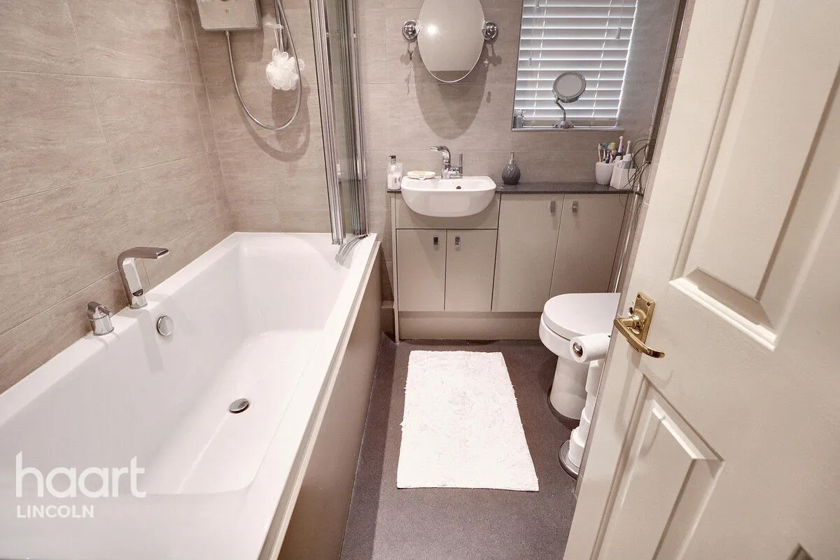 Heathfield Avenue, Branston, LN4, photo 15