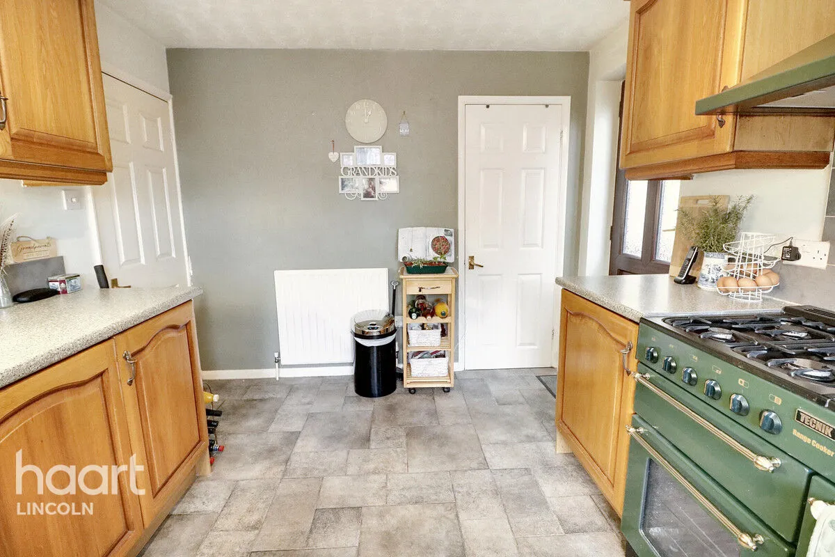 Heathfield Avenue, Branston, LN4, photo 7