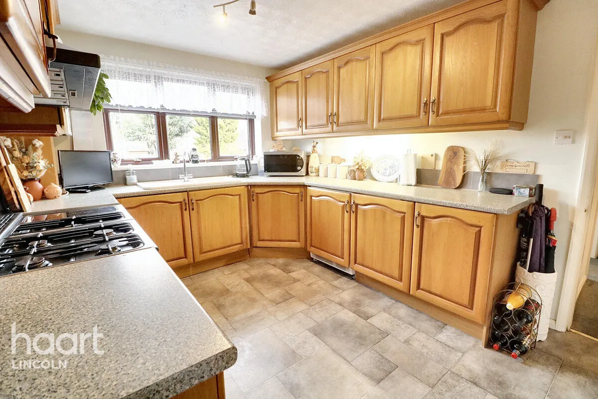 Heathfield Avenue, Branston, LN4, photo 6