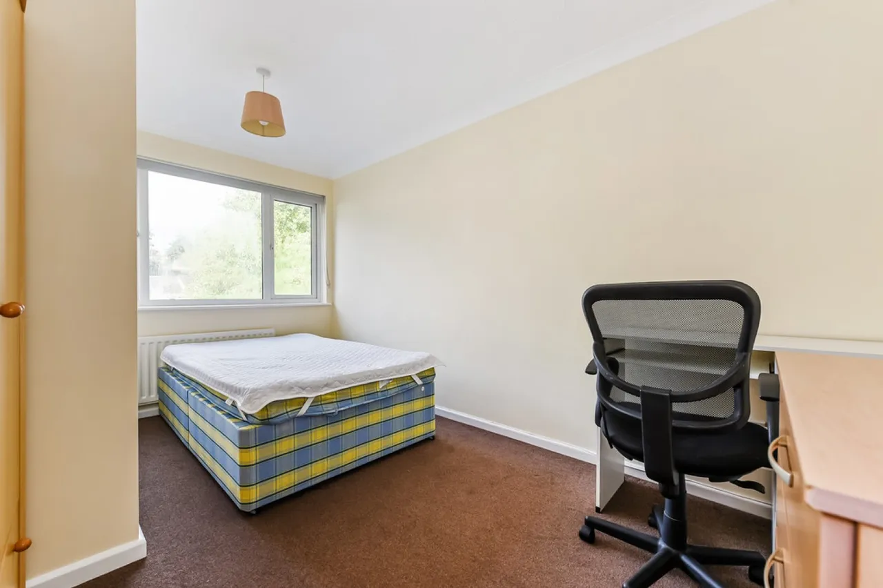 Greenhill Close, Winchester, SO22, photo 11