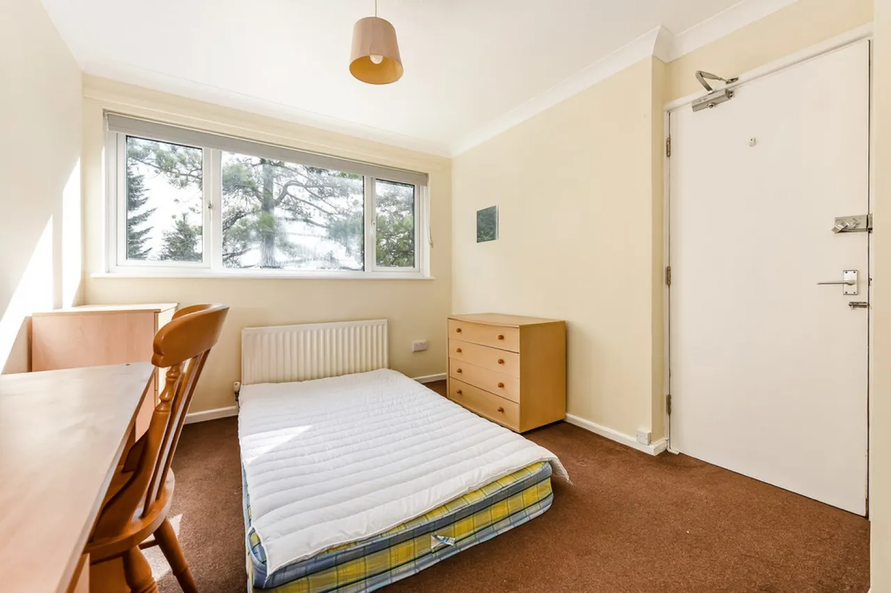 Greenhill Close, Winchester, SO22, photo 6