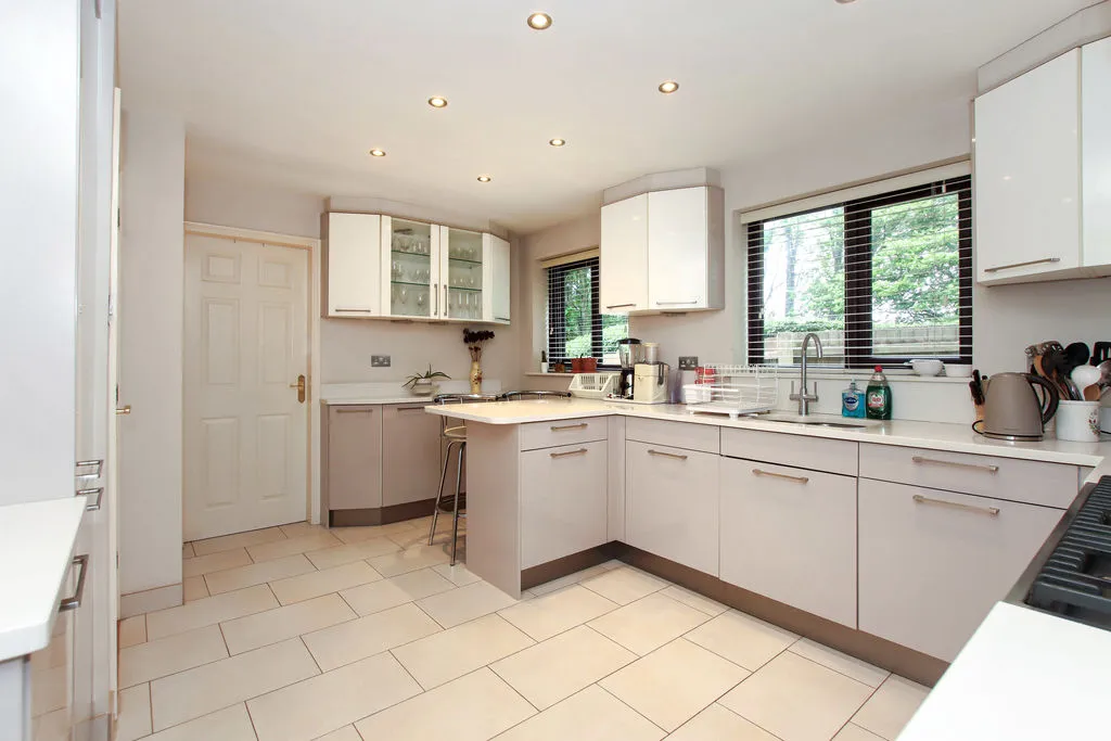 Caister Close, Hemel Hempstead, HP2, photo 2