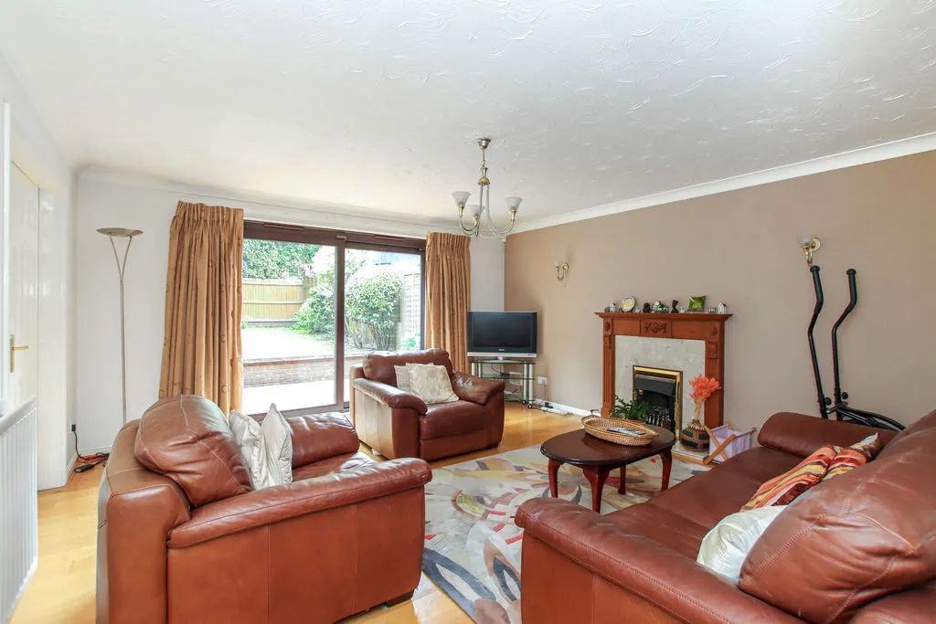 Caister Close, Hemel Hempstead, HP2, photo 4