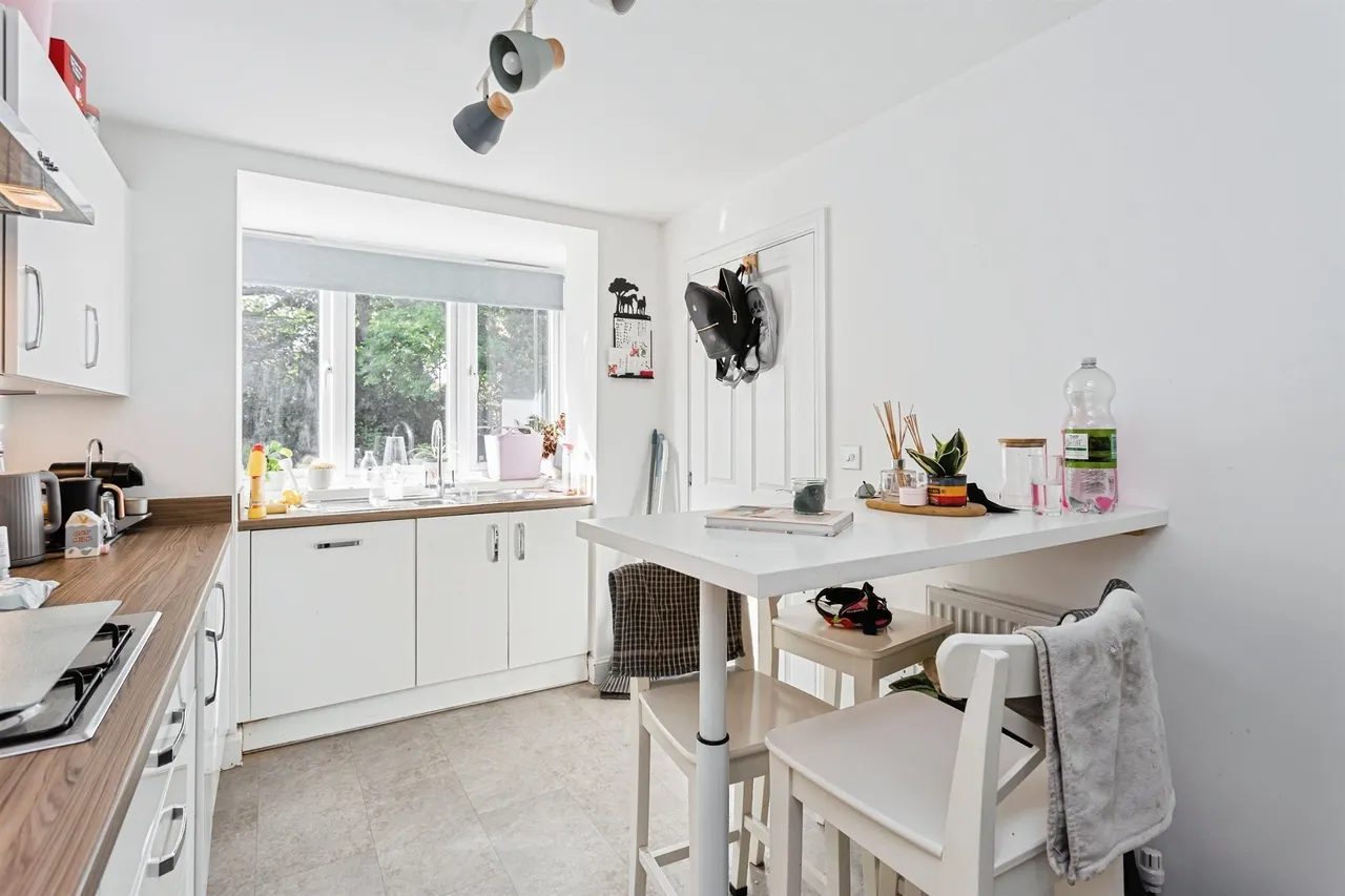 Hamfield Drive, Hassocks, BN6, photo 12
