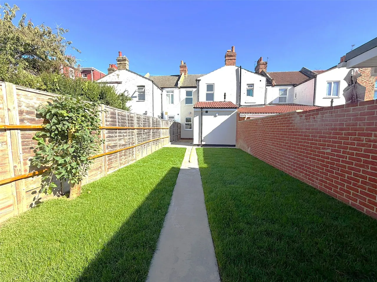 Cromwell Road, Hounslow, TW3, photo 19