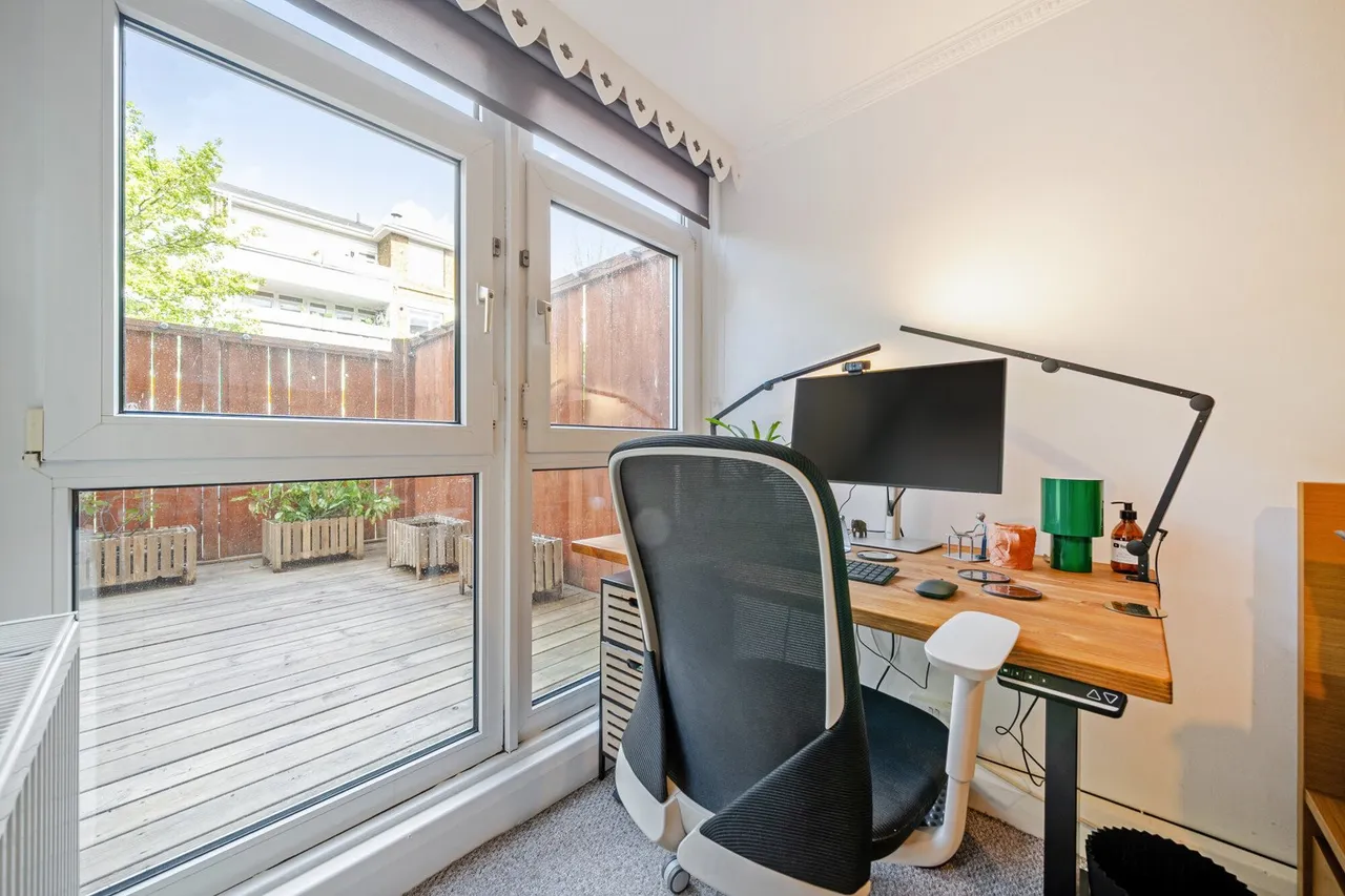Flaxman Road, SE5, photo 16