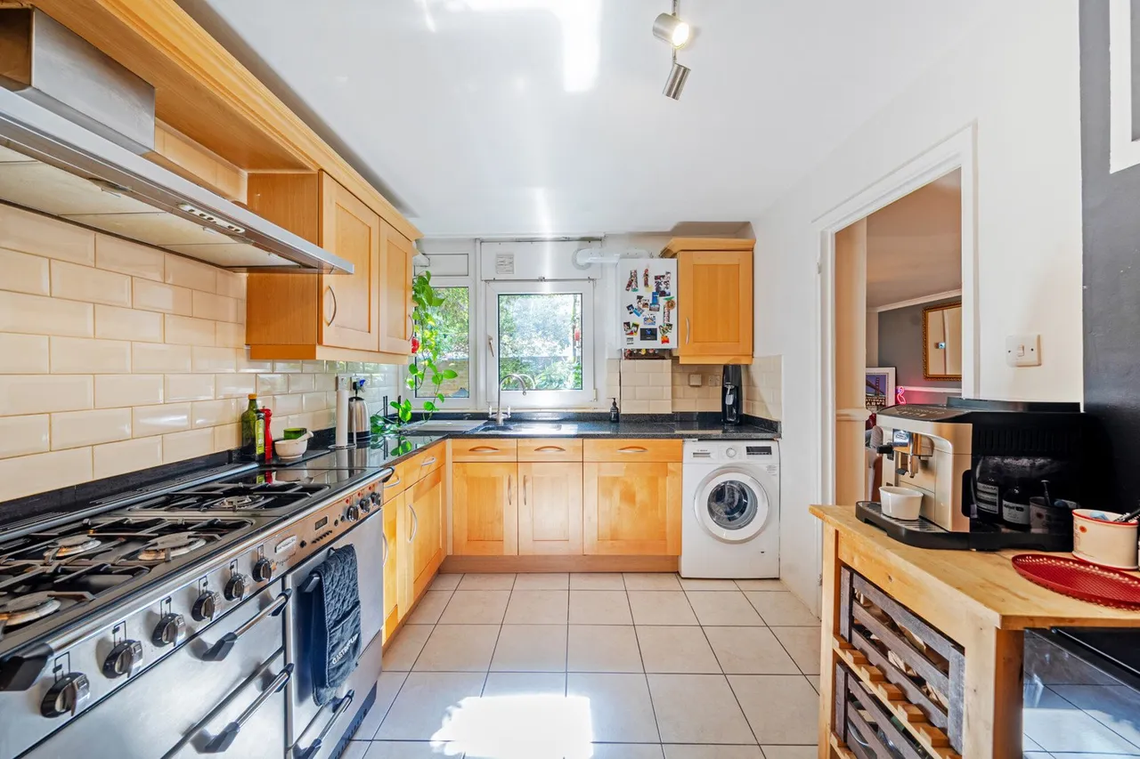 Flaxman Road, SE5, photo 14