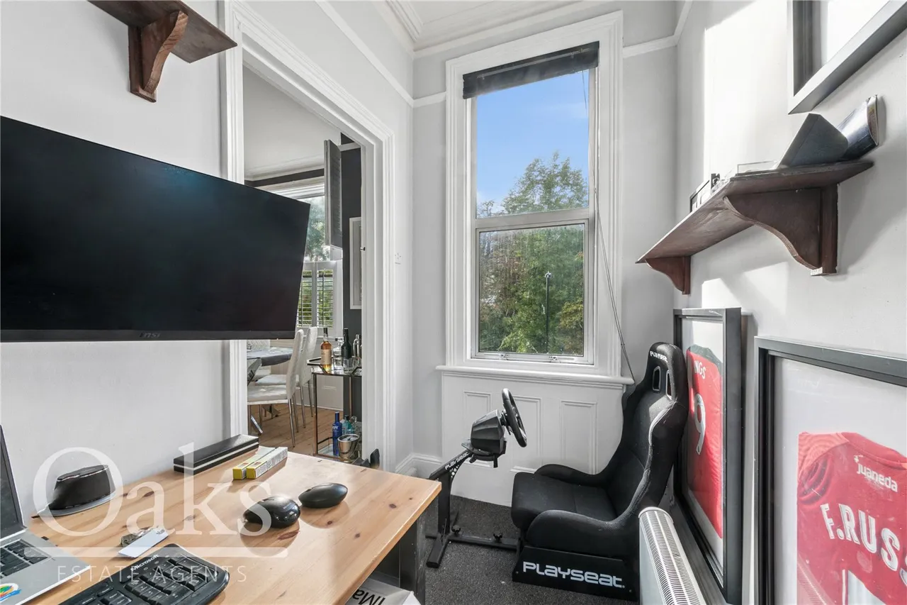 Birdhurst Rise, South Croydon, CR2, photo 6