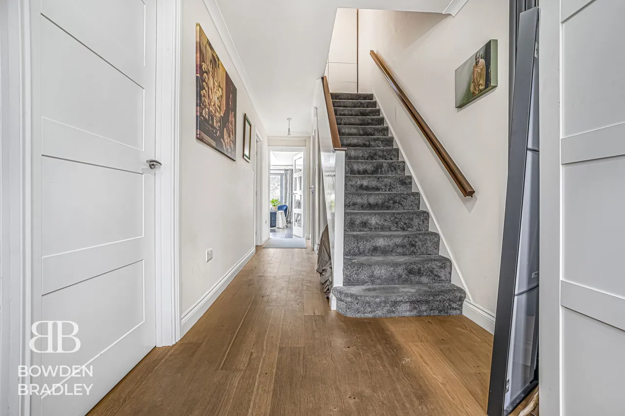 Fletcher Road, Chigwell, IG7, photo 10