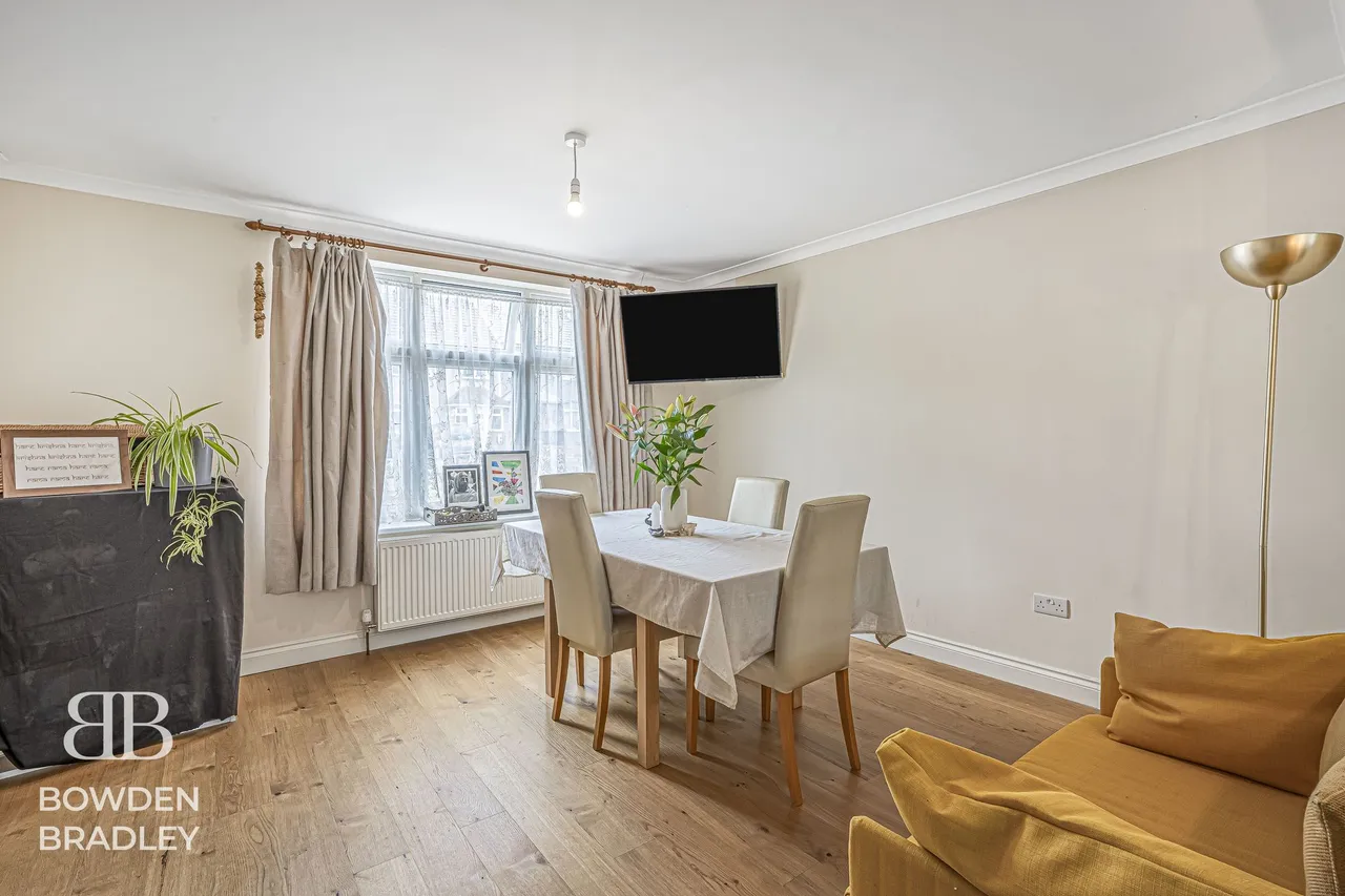 Fletcher Road, Chigwell, IG7, photo 7