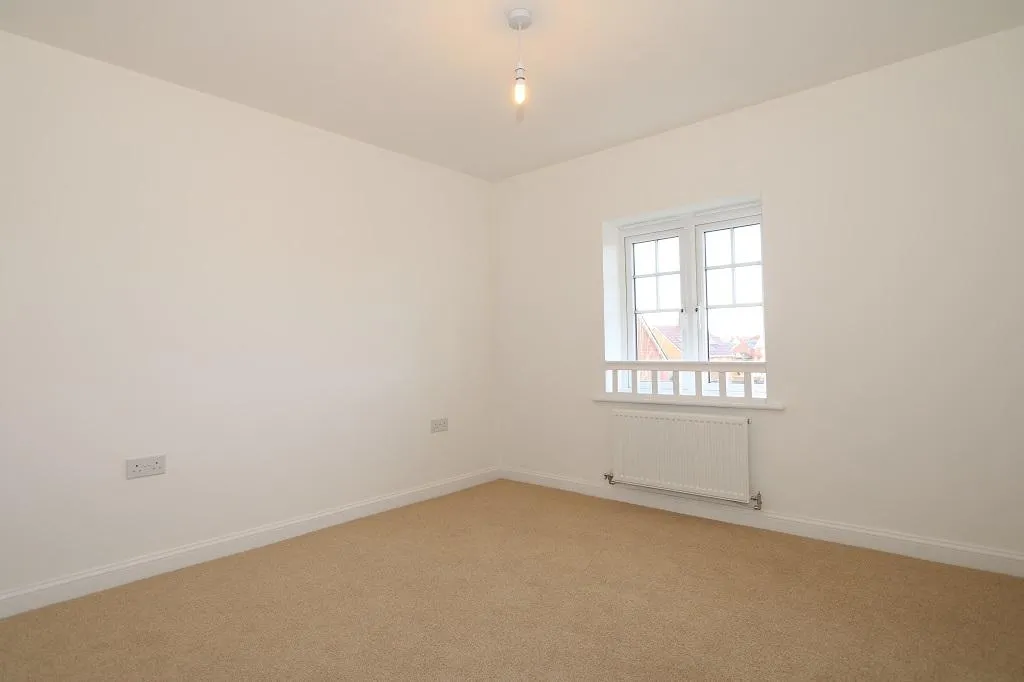 Danegeld Avenue, Great Denham, MK40, photo 6
