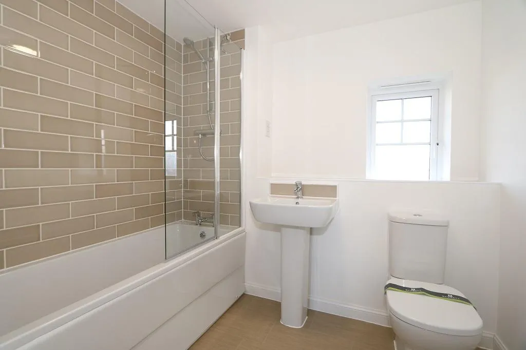 Danegeld Avenue, Great Denham, MK40, photo 8