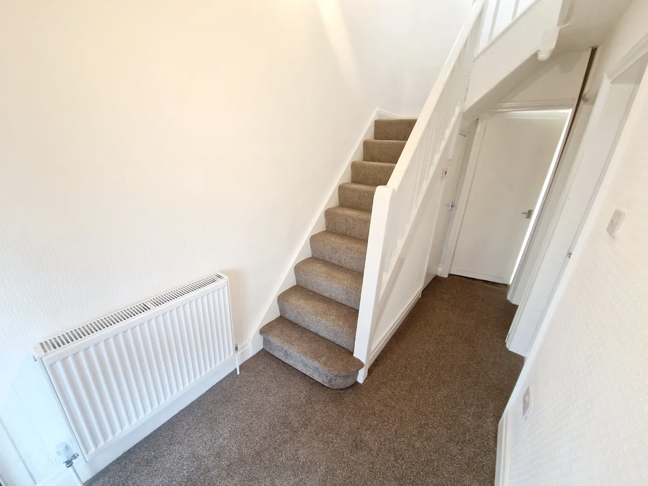 Duckworth Road, Prestwich, M25, photo 8